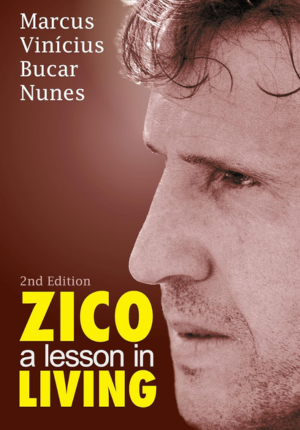 Capa do livro Zico. a Lesson in Living (*em inglês)